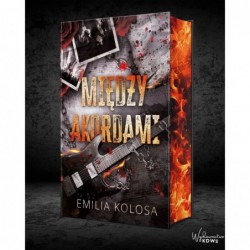 Między Akordami...