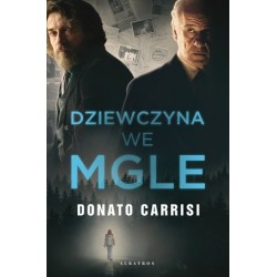 Dziewczyna we mgle